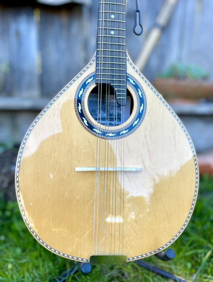 Vendes mandolina artesana