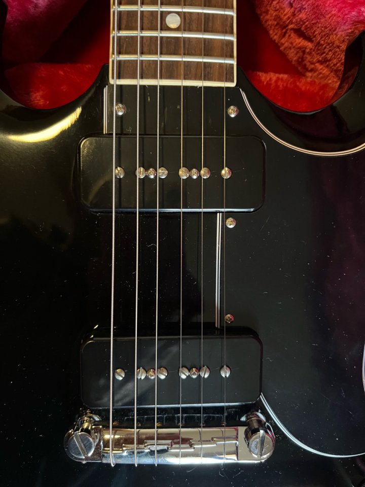 Gibson SG special ebony P90
