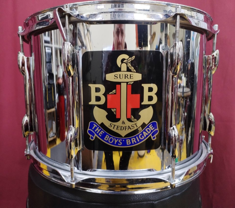 Caja OLYMPIC (acero) 14x9'5