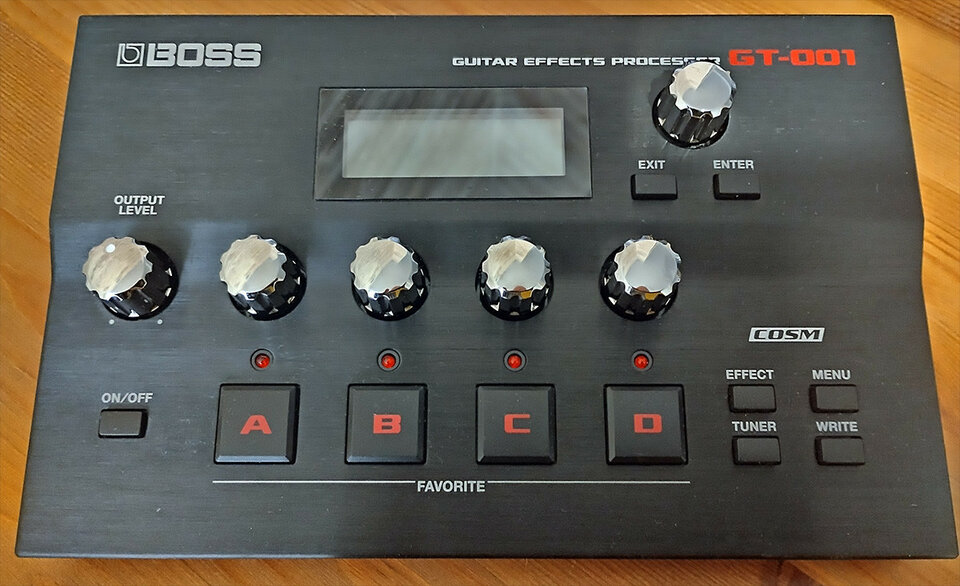 Vendo multi-efectos Boss GT-001 como nuevo