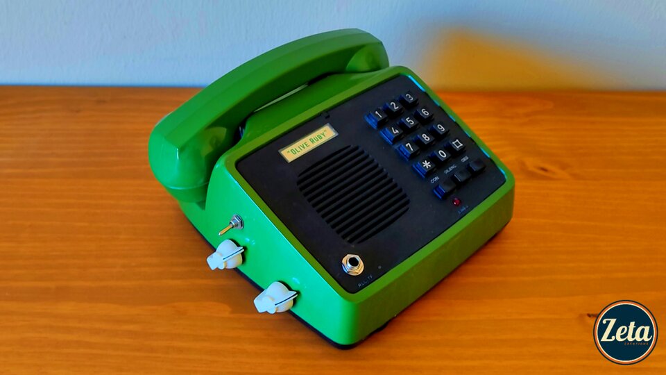 "OLIVE RUBY TC" ampli portátil vintage con trémolo + mic teléfono