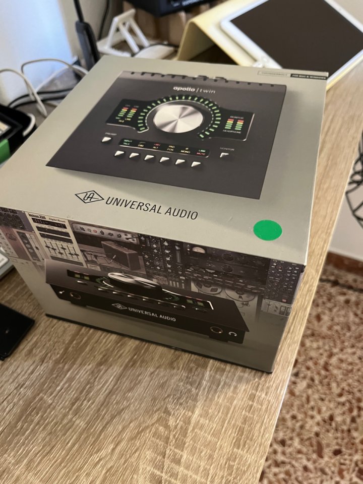 UAD apollo Twin MK 2 Duo de segunda mano · Foto 2 de 2 · Las Palmas · 470 €