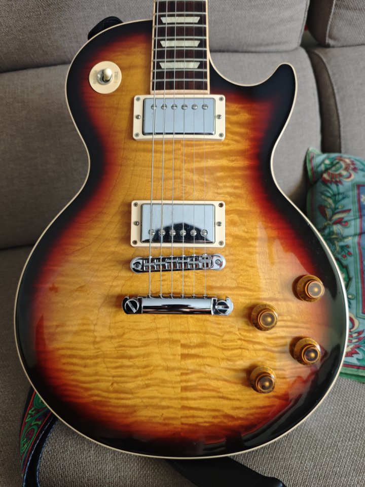 Gibson Les Paul Standard 2015 – Desert Sunburst – Mástil 46 mm + mods luthier