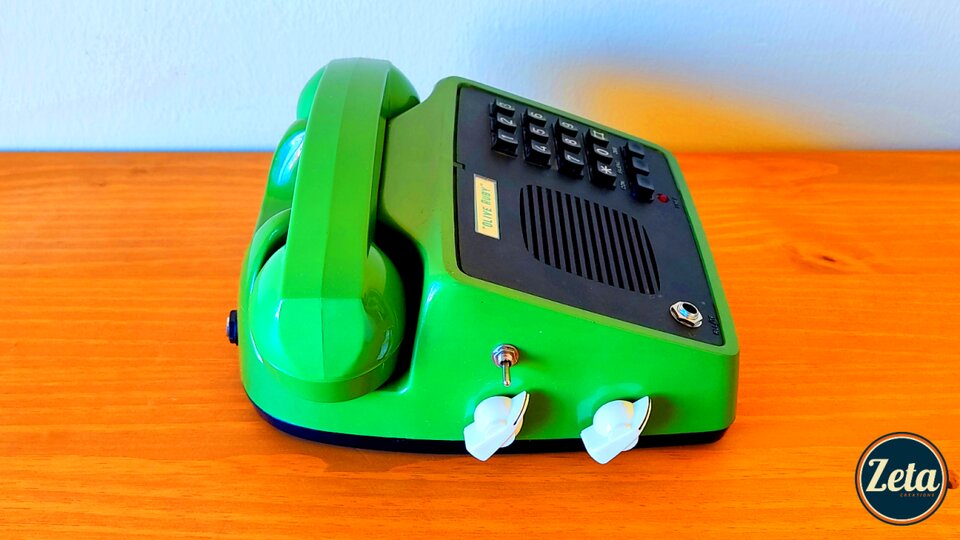 "OLIVE RUBY TC" ampli portátil vintage con trémolo + mic teléfono