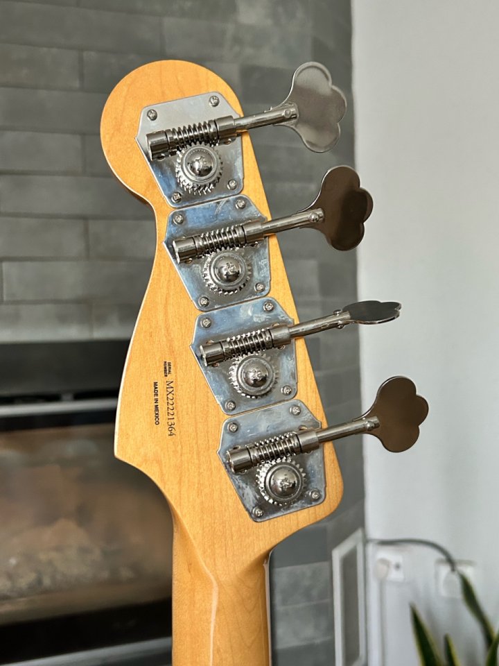 Fender Vintera 50s Precision Bass de segunda mano · Foto 8 de 10 · Madrid · 1000 €
