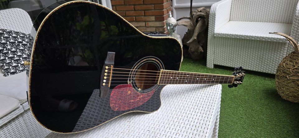 Cort guitarra Electroacústica