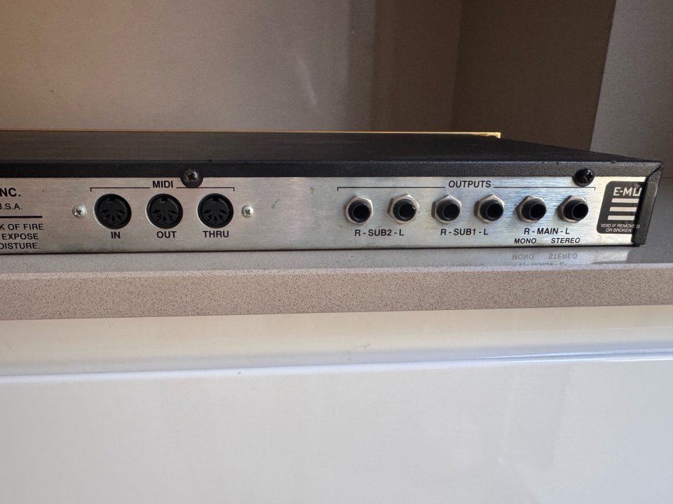 E-mu Orbit 9090 V1 de segunda mano · Foto 5 de 5 · Barcelona · 430 €