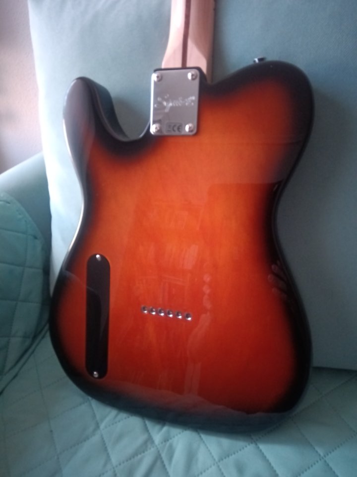 Squier Paranormal Cabronita Thinline de segunda mano · Foto 3 de 10 · Madrid · 340 €