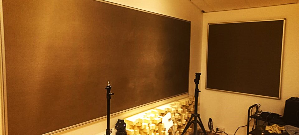 Paneles acústicos para estudio.