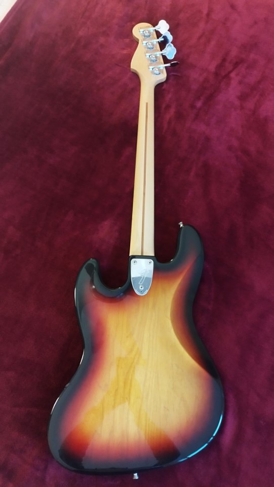 Fender jazz bass 75 Japan