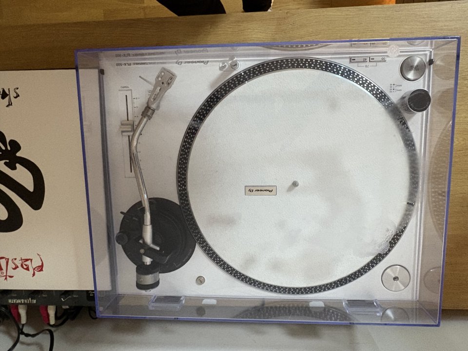 Vendo cabina Dj completa