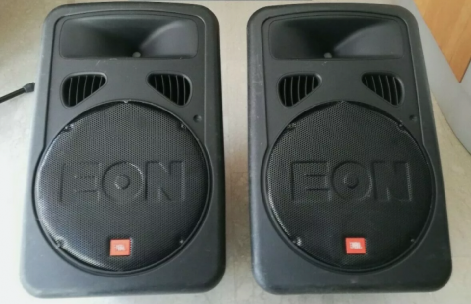 Pareja altavoces JBL Eon 15 G2