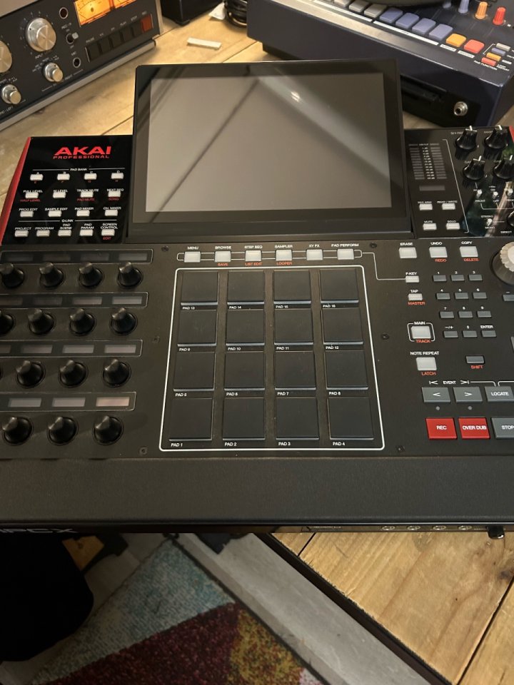 Akai mpc X