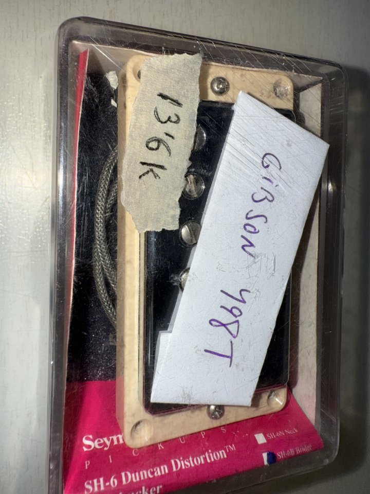 Pastilla Gibson 498T USA