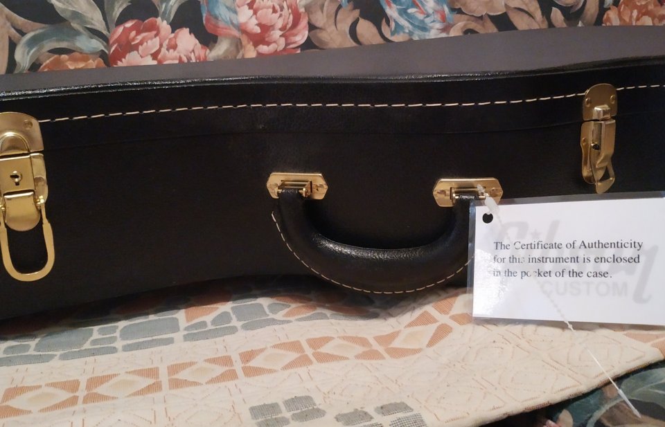 Gibson ES-335 1964 CS Cherry Reissue de segunda mano · Foto 9 de 10 · Zaragoza · 4500 €