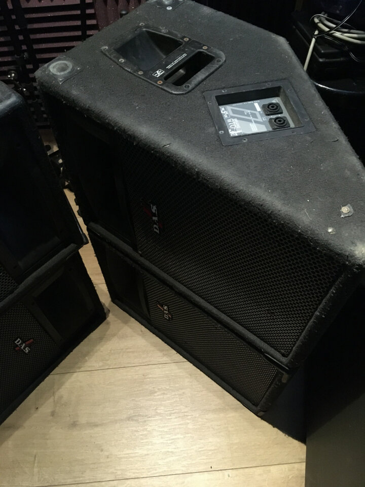 MONITORES DAS PF015 + Etapas y Cableado Speakon.