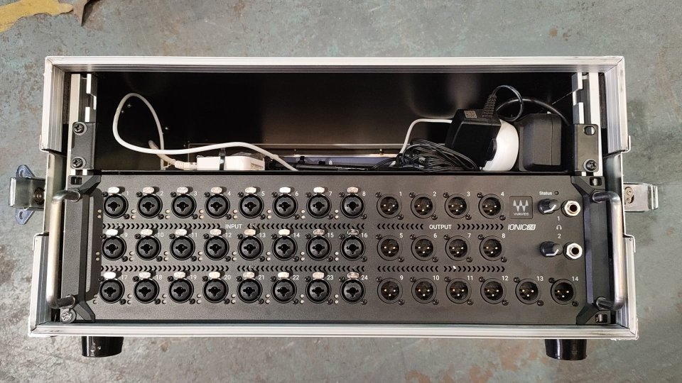 Waves Ionic 24 stagebox (stagegrid)