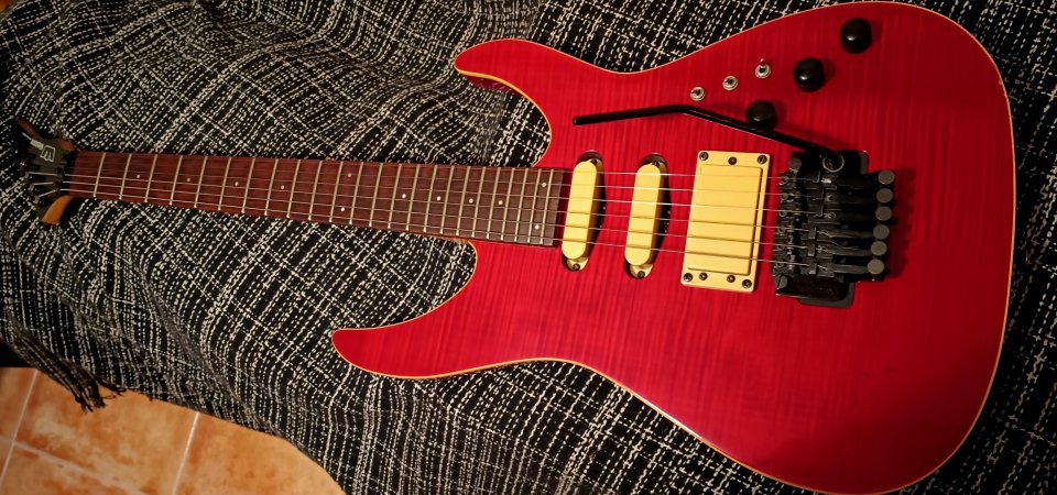 Guitarra Westone Spectrum Series II de segunda mano · Foto 7 de 9 · Madrid · 250 €