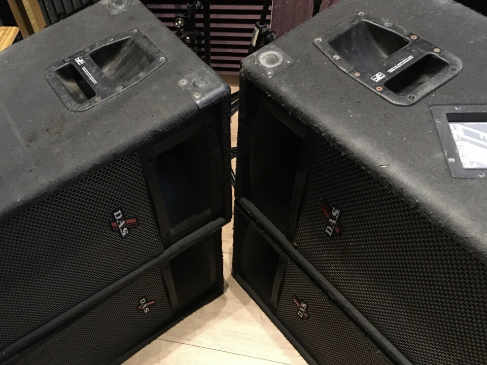 MONITORES DAS PF015 + Etapas y Cableado Speakon.