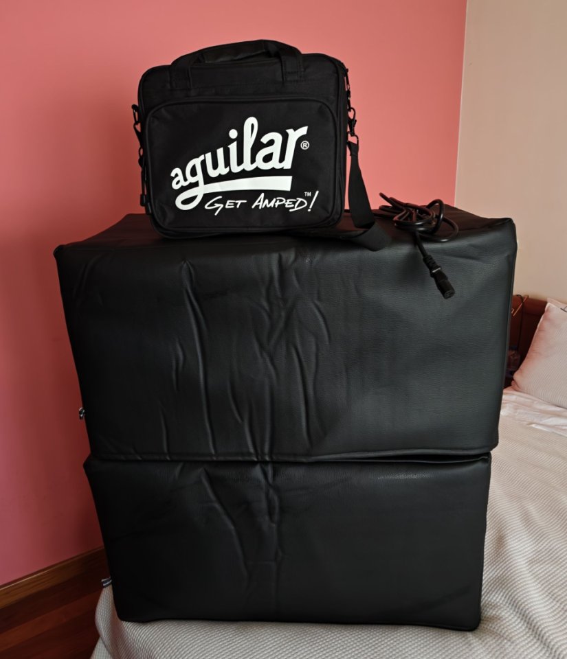 Cabezal Amplificador bajo Aguilar AG700 + Funda mochila oficial NUEVOS de segunda mano · Foto 8 de 9 · Lugo · 899 €