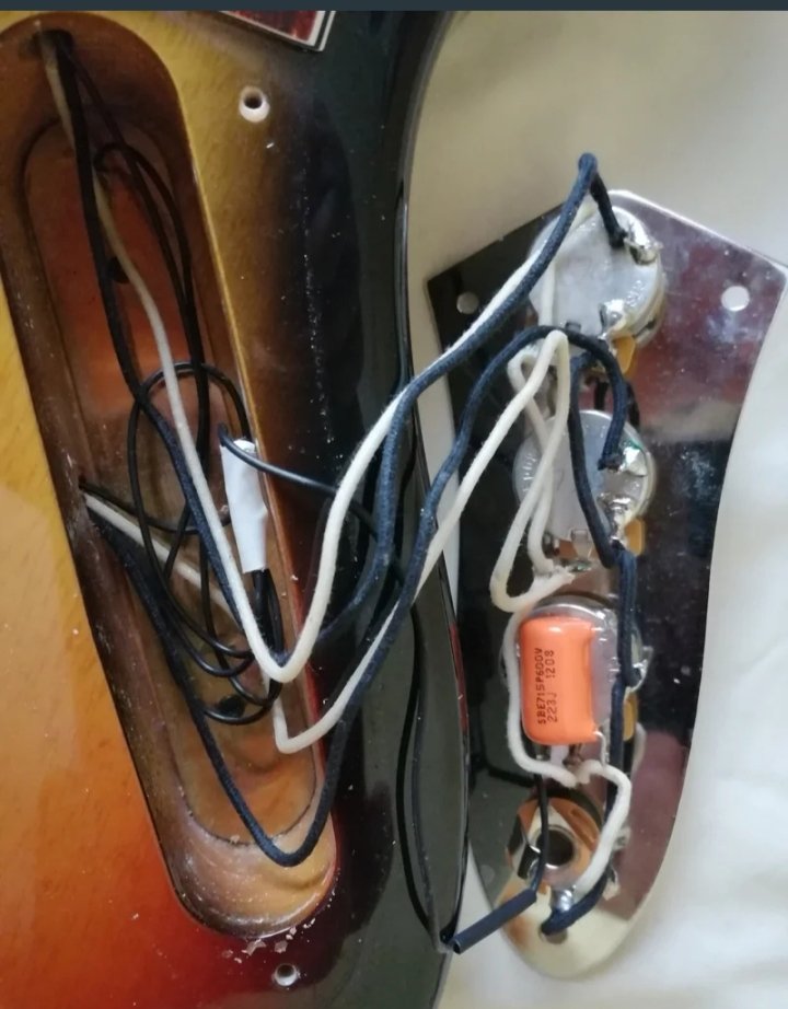 Fender jazz bass 75 Japan