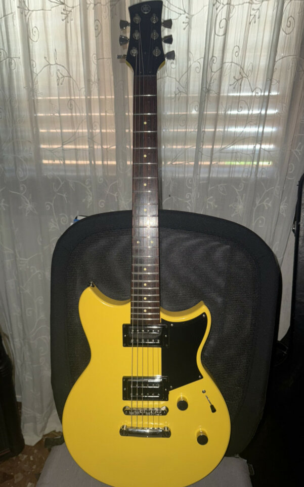 YAMAHA REVSTAR RS320  yellow  (reservada)