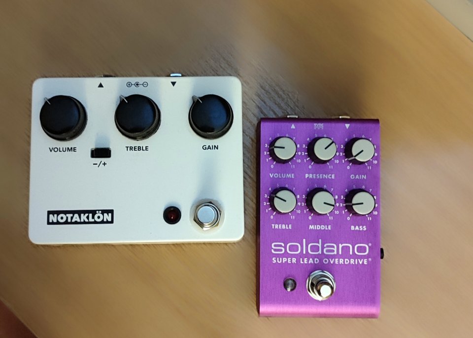 Soldano SLO Super Lead Overdrive – edición limitada Purple de segunda mano · Foto 8 de 9 · Salamanca · 198 €