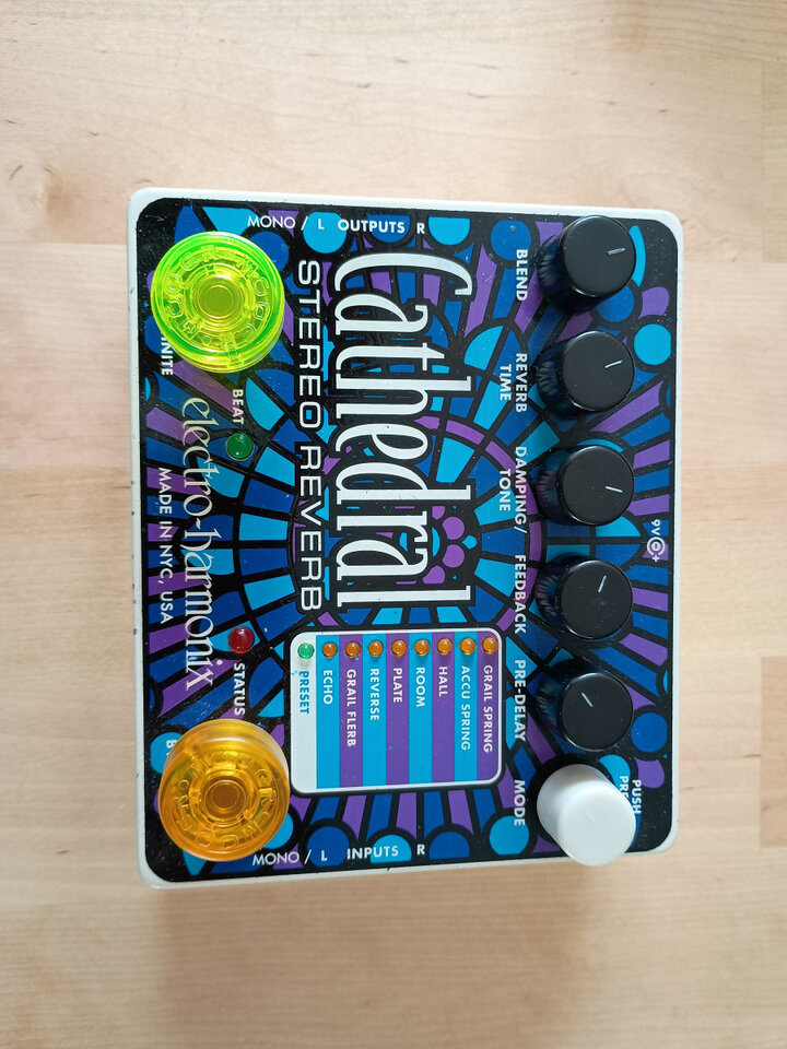 Electro Harmonix Cathedral reverb