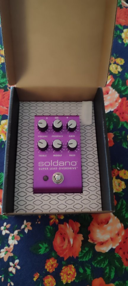 Soldano SLO Super Lead Overdrive – edición limitada Purple de segunda mano · Foto 3 de 9 · Salamanca · 198 €