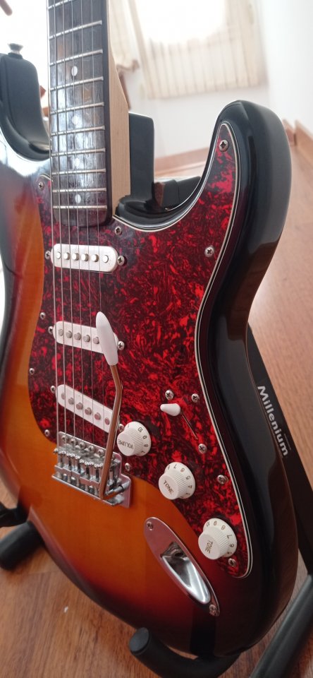 Guitarra eléctrica Squier Stratocaster Affinity