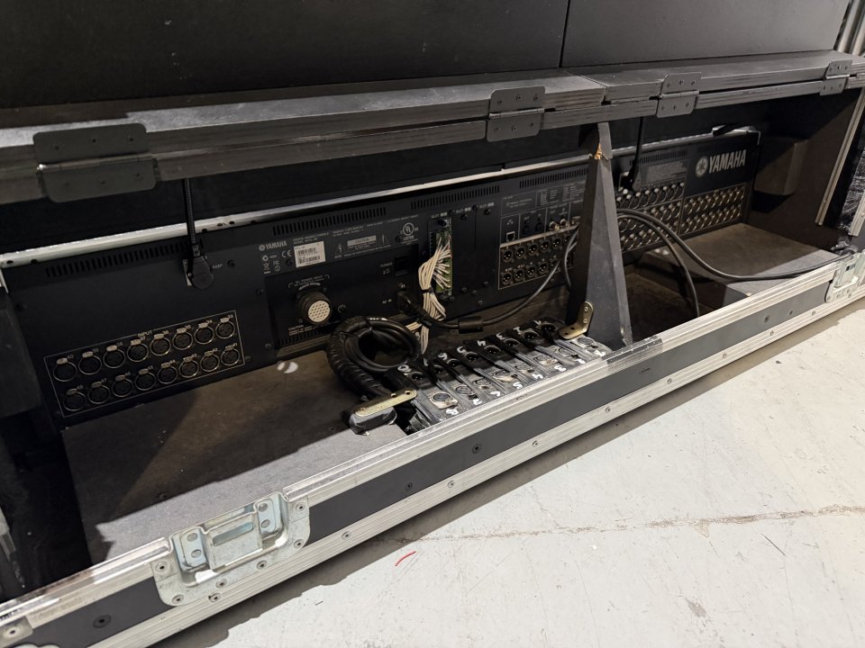 yamaha m7cl mesa de sonido digital 48ch