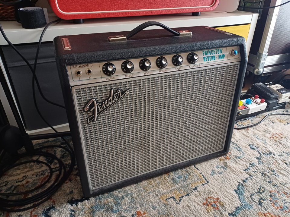 Fender 68 Custom Princeton Reverb de segunda mano · Foto 1 de 5 · Madrid · 1080 €