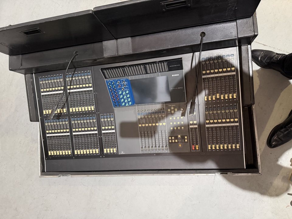 yamaha m7cl mesa de sonido digital 48ch