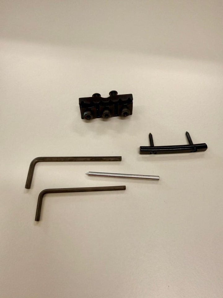 Ibanez JPM Locking Nut, Top-Lok III (42mm) - 2TL1BR42B de segunda mano · Foto 5 de 5 · A Coruña · 250 €