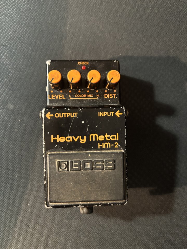 Boss HM-2 Heavy Metal Japan 1985 de segunda mano · Foto 1 de 5 · Girona · 179 €