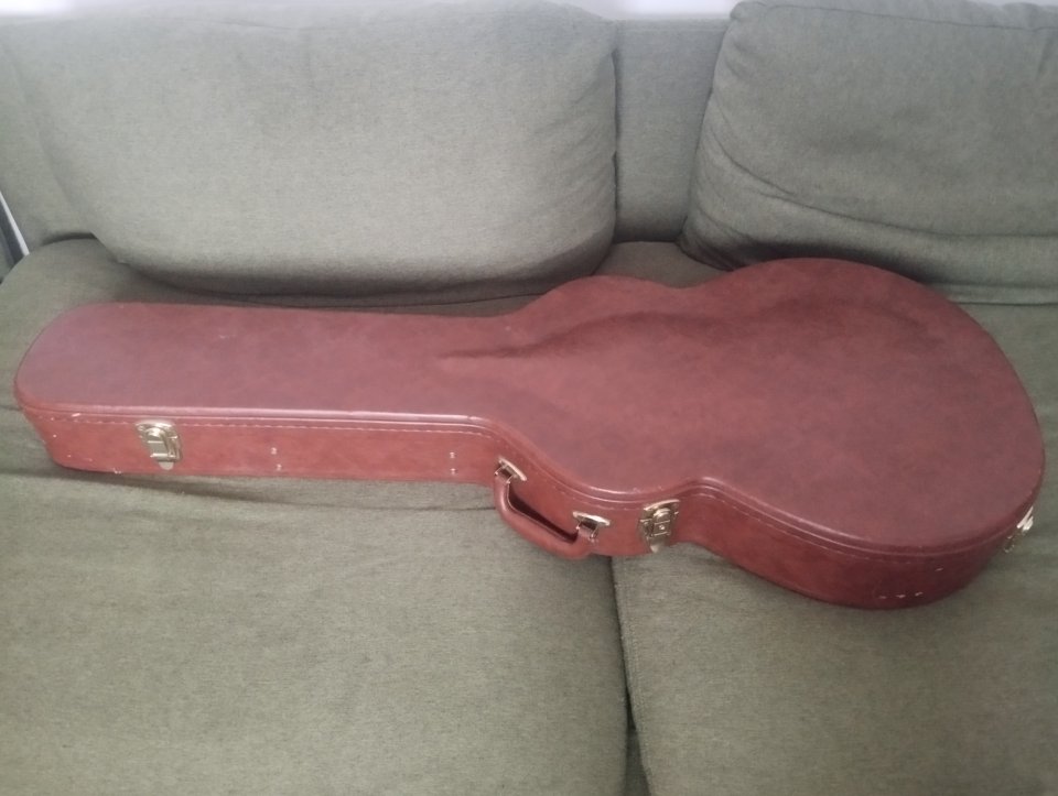 Cort Source 335 de segunda mano · Foto 9 de 9 · Barcelona · 350 €