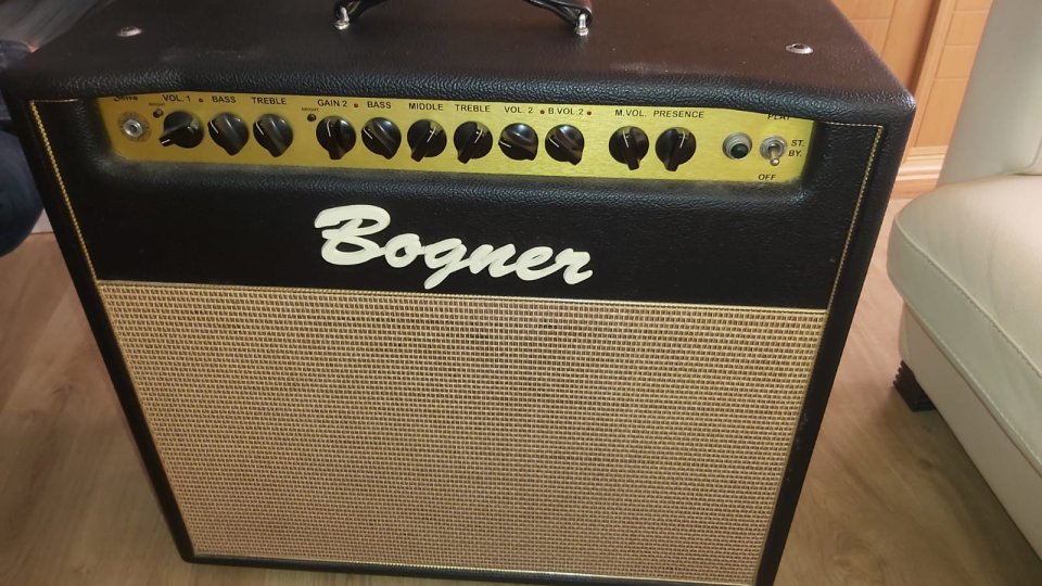 Bogner Shiva - Como nuevo de segunda mano · Foto 1 de 3 · Pontevedra · 1500 €