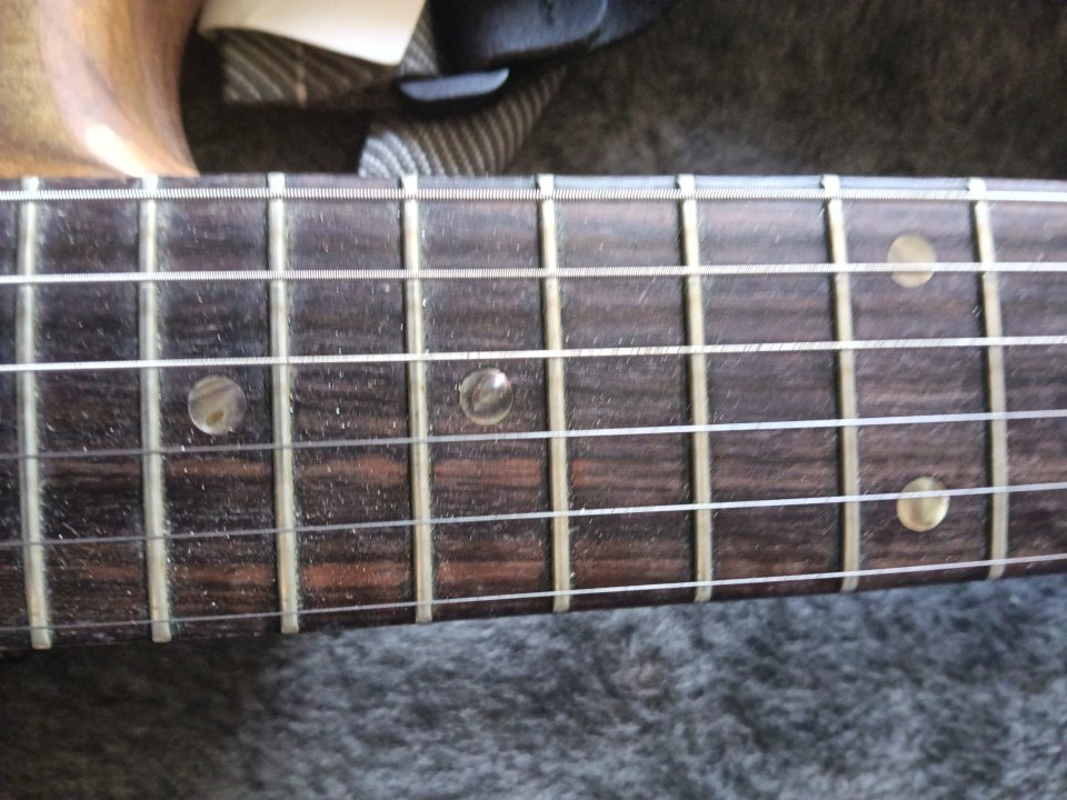 Fender strato japonesa de segunda mano · Foto 9 de 10 · A Coruña · 500 €