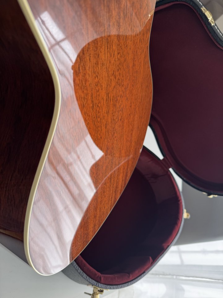 Martin CEO7 de segunda mano · Foto 8 de 10 · Cádiz · 2750 €