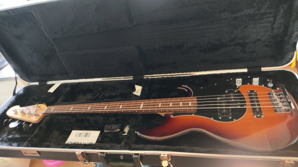 Yamaha BB1025X con estuche de segunda mano · Foto 6 de 6 · Madrid · 1000 €