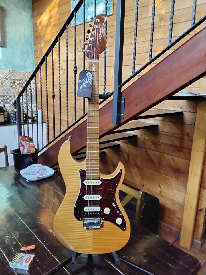 Guitarra siri Larry Carlton s7 de segunda mano · Foto 1 de 10 · Castellón · 440 €