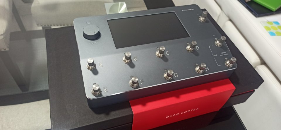 Neural Quad Cortex de segunda mano · Foto 5 de 6 · Bizkaia · 1270 €