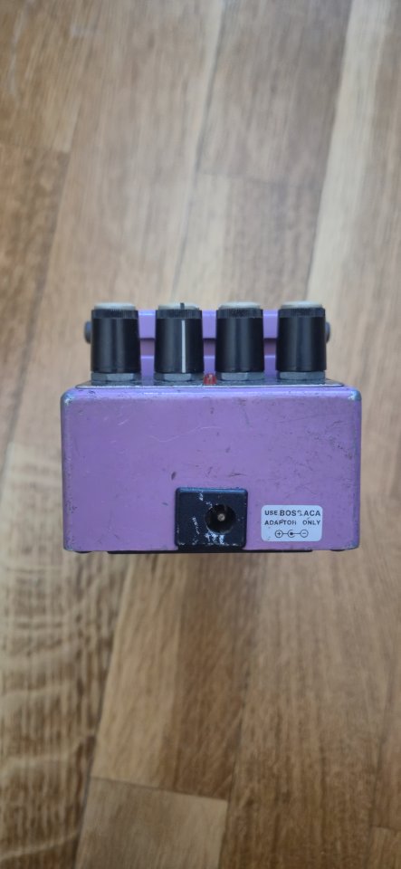 O cambio Boss CE3 y HF2 de segunda mano · Foto 6 de 9 · Soria · 80 €