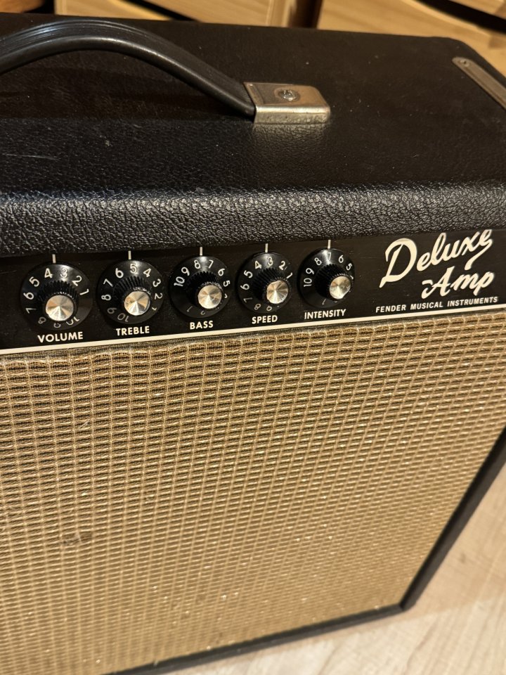 Fender Deluxe del año 65