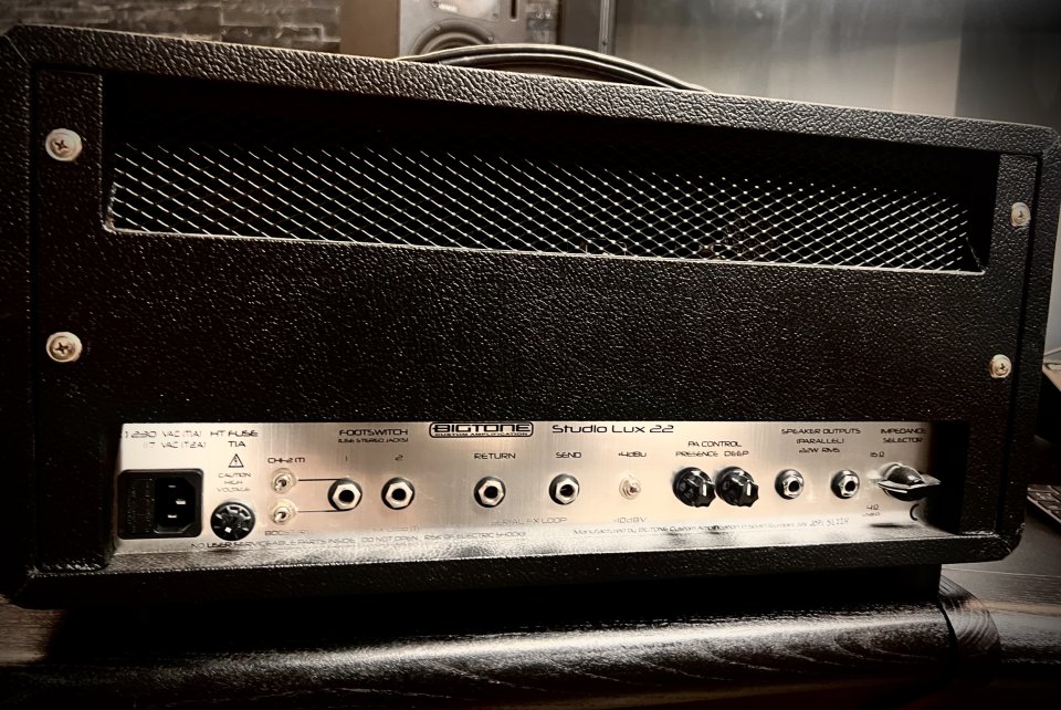 Bigtone studio lux 22 de segunda mano · Foto 2 de 6 · Madrid · 2000 €