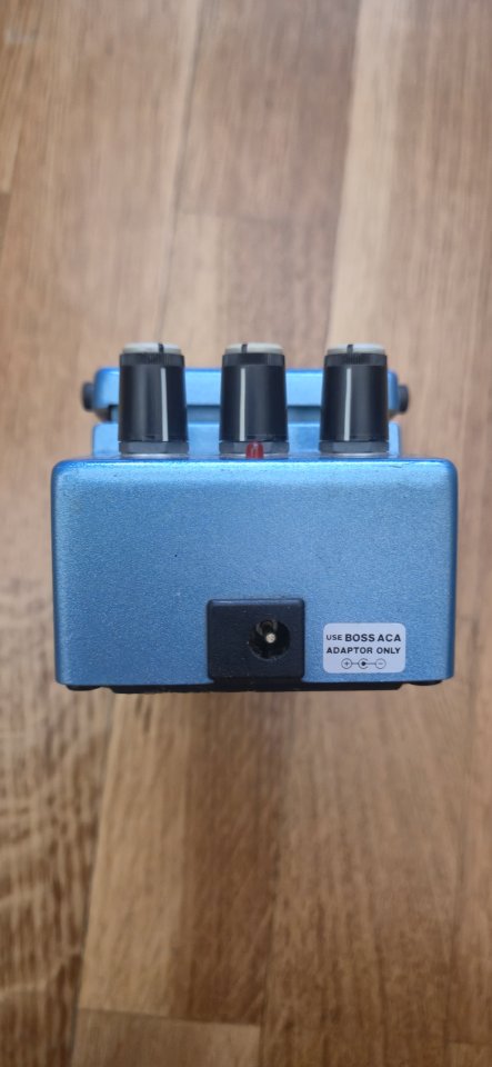O cambio Boss CE3 y HF2 de segunda mano · Foto 7 de 9 · Soria · 80 €