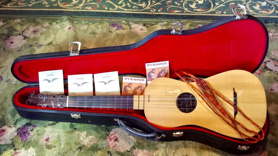 Vendo guitarra barroca