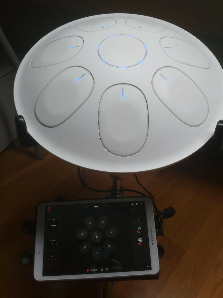 OVAL SYNTH en funcionamiento de segunda mano · Foto 2 de 4 · Lugo · 500 €