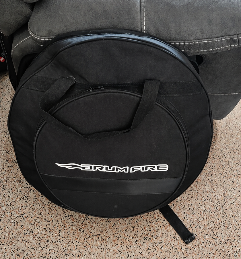 Set Paiste PST5 + funda gratis DrumFire de segunda mano · Foto 7 de 7 · Barcelona · 320 €