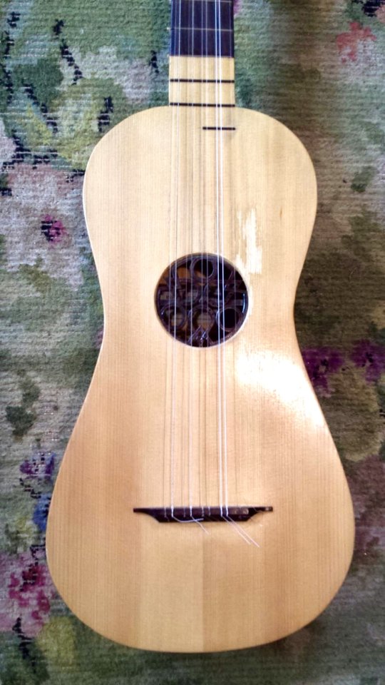 Vendo guitarra barroca